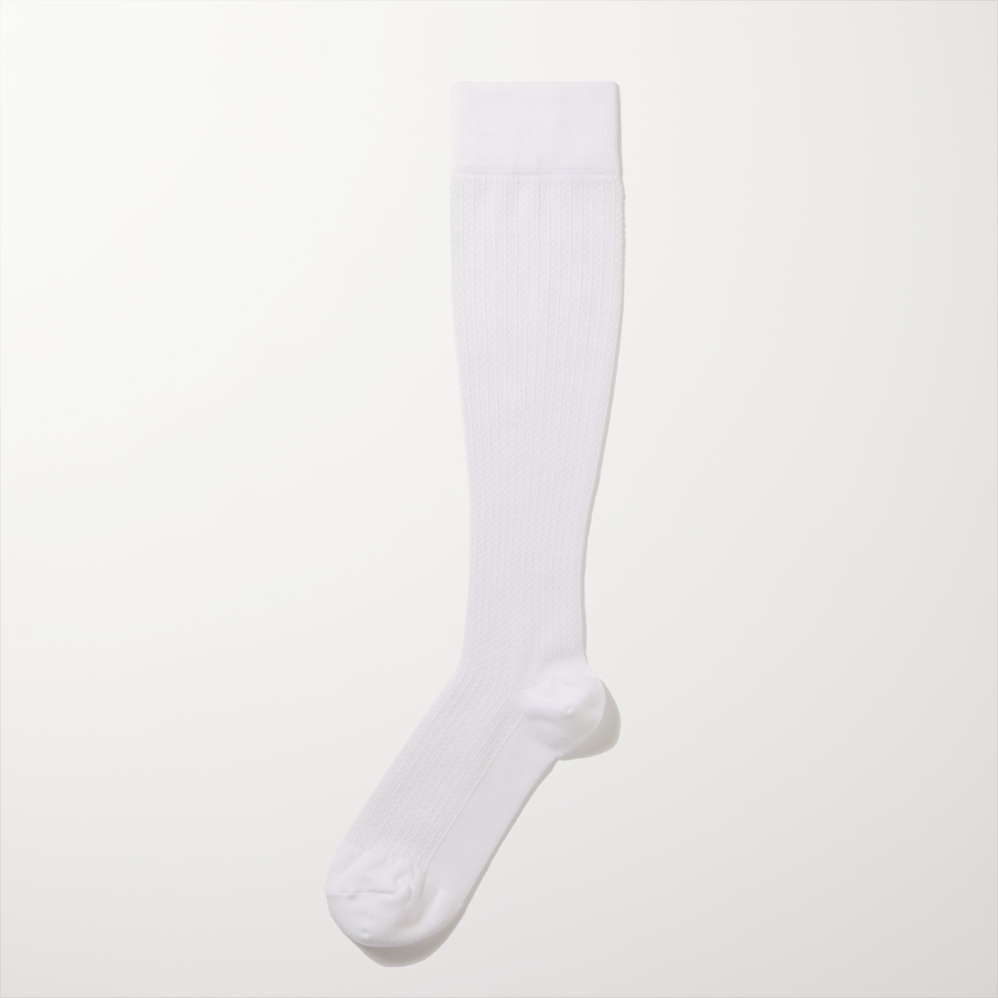 MAEÉ コンプレッションソックス(コットンシアータイプ)スワンホワイト